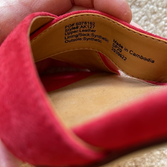 J.Crew Factory Red Strappy Sandals With Imitation Wood Heel Size 8 - Picture 7 of 8